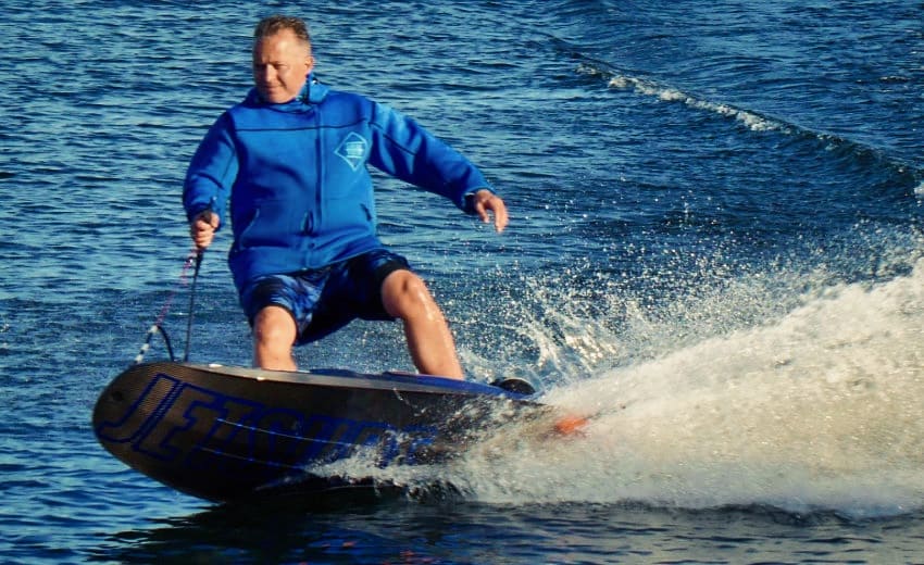 Andreas from E-SURFER on the JETSURF Electric