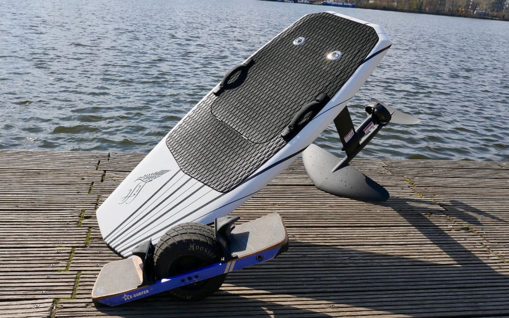 Carbon macht eFoils so teuer. Unser erstes eFoil 2018 aus Voll-Carbon